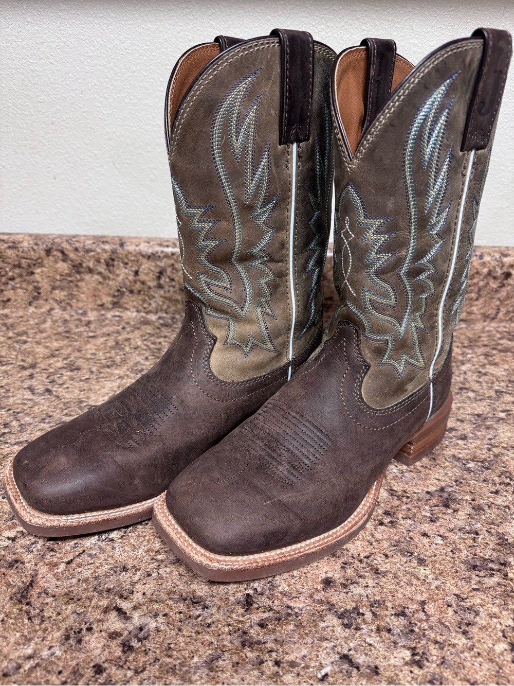 Men's Justin boots